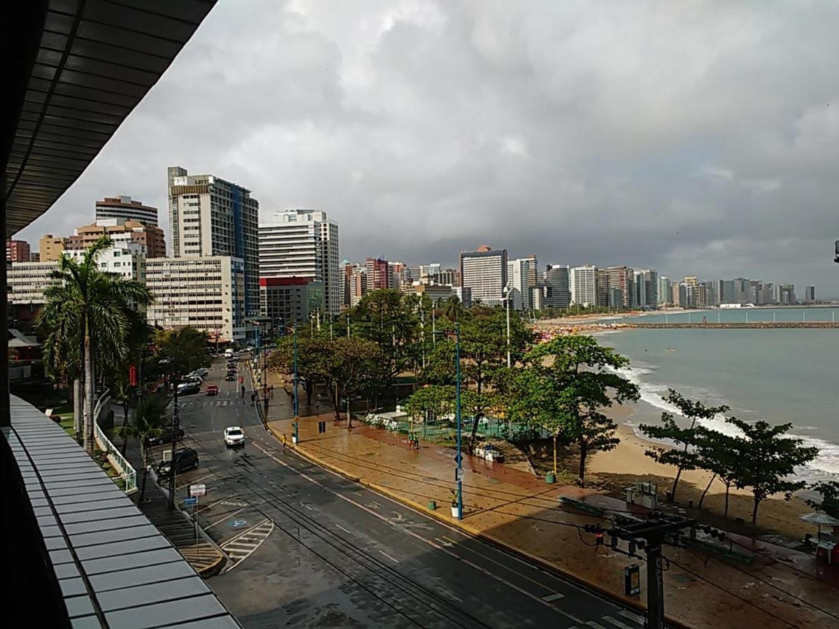 Apt. Em Hotel Na Av. Beira Mar Em Fortaleza Exteriér fotografie